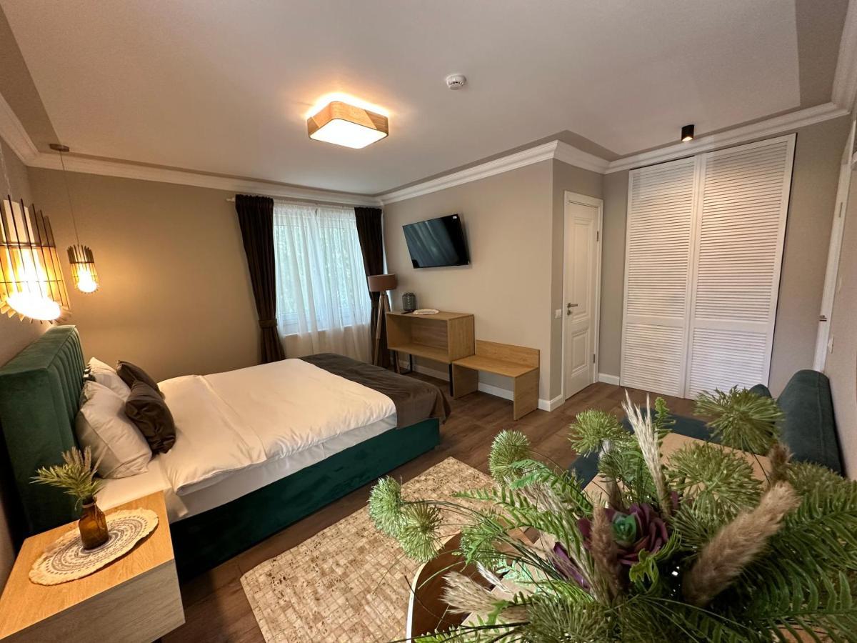 B59 Boutique Hotel Câmpulung Moldovenesc Esterno foto